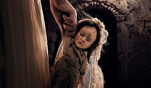 THE COMMUNION GIRL
